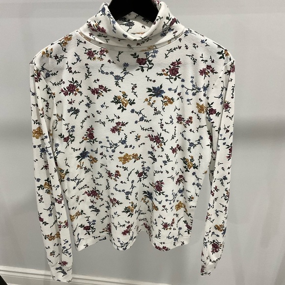 Essential Needs Tops - 🌟HP🌟[M]🌸Vintage🌸Floral Long Sleeve Turtleneck Shirt | Women’s |